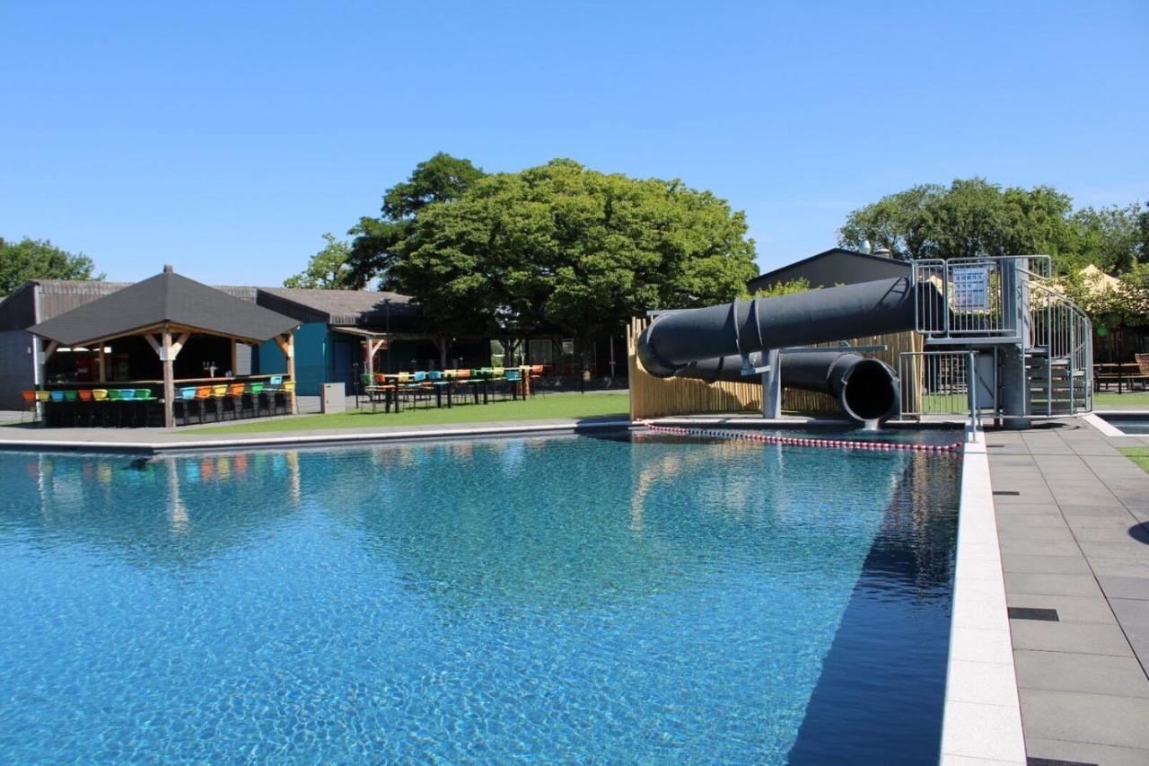 Ferienhaus Luxchalet #Vaju Lathum# Am See, Strand, Pool, Nationalpark Экстерьер фото